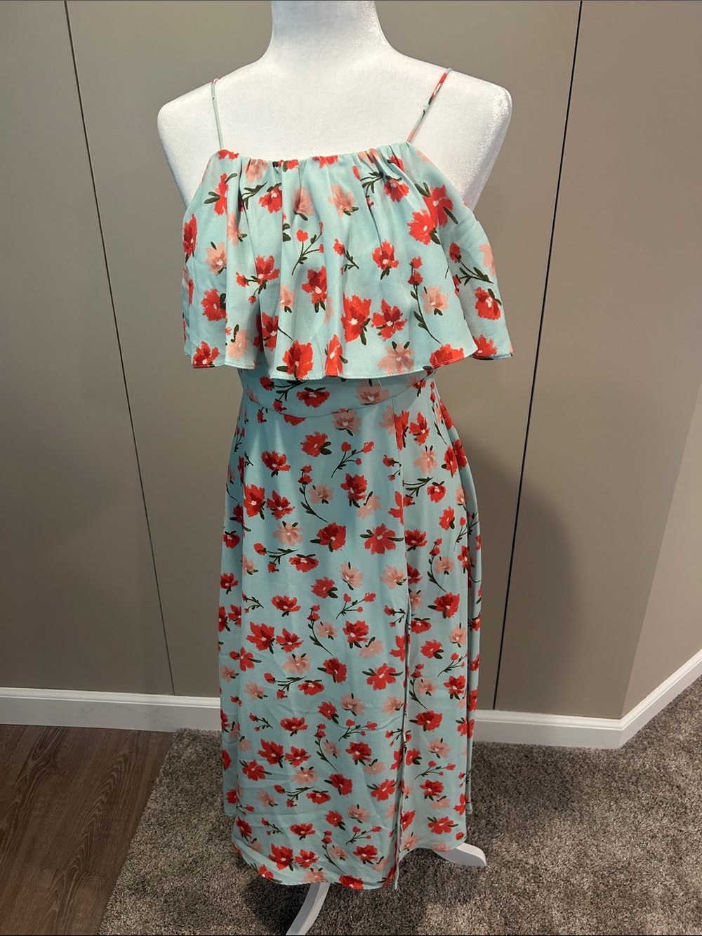 Alexia Admor Aqua Floral Midi Dress with Red Flowers